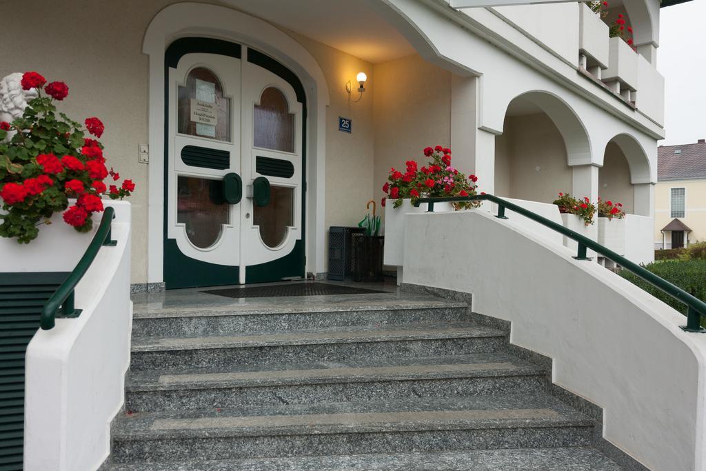 Hotel & Kurpension Weiss Bad Tatzmannsdorf Exterior foto