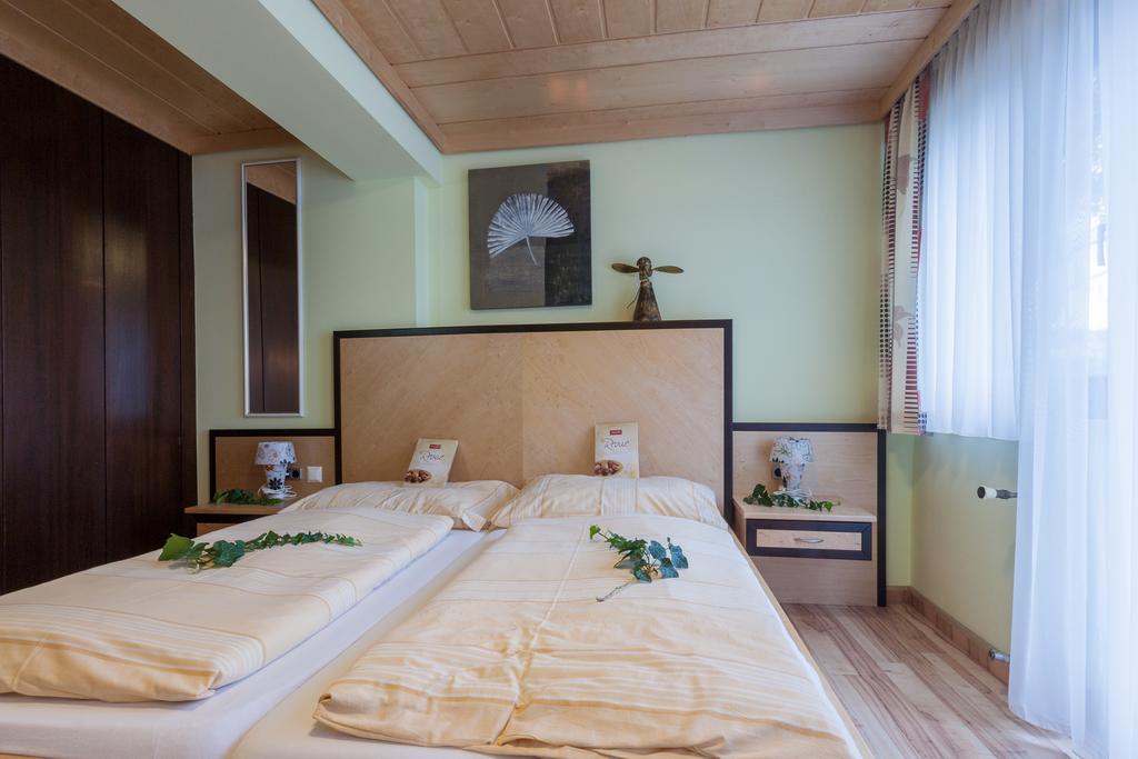 Hotel & Kurpension Weiss Bad Tatzmannsdorf Cameră foto